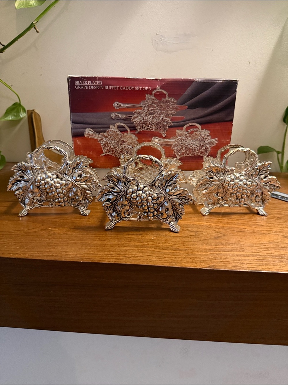 Vintage Paul Revere Silversmiths "Grape Design" Buffet Caddies   set/3